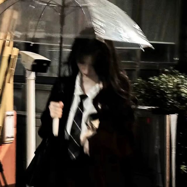 霍雨嘉的头像